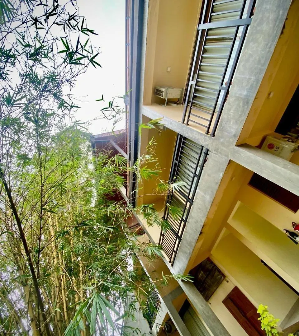 Woodnest Villa Rustic Kochchikade