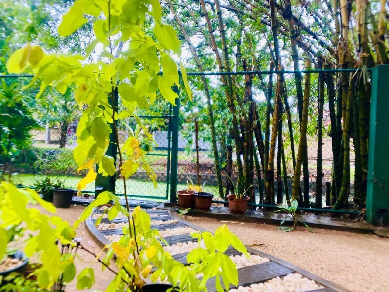 Woodnest Villa Rustic Kochchikade