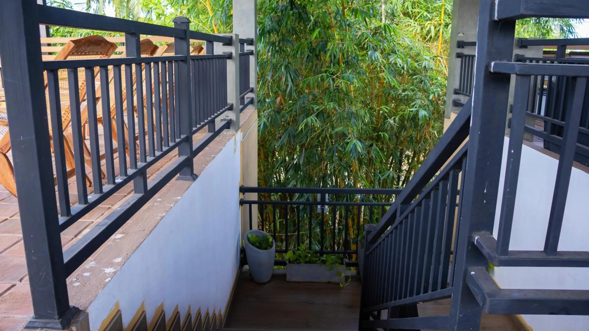 Hotel Woodnest Villa Rustic Kochchikade